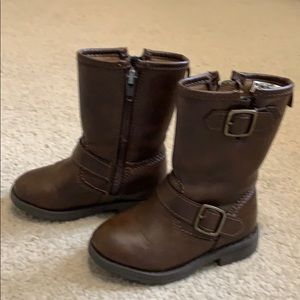 Carter’s size 6 girls boots